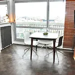 Charming Comfortable Apartment Near Montmartre!