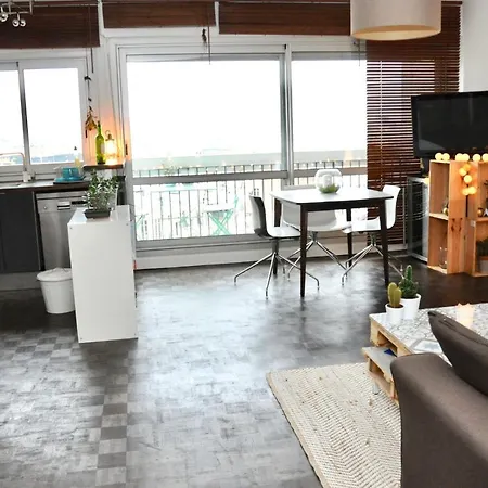 Apartment Charming Comfortable Near Montmartre!